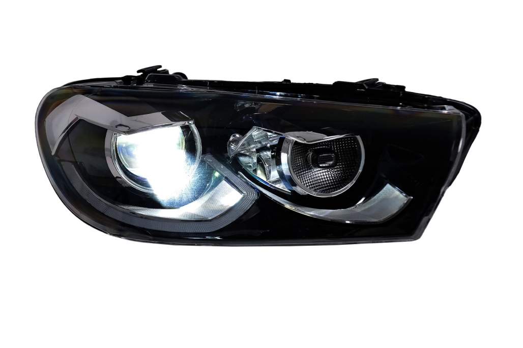 Faruri LED VW Scirocco III 137 (2008-04.2014) Negru Semnal Dinamic Performance AutoTuning