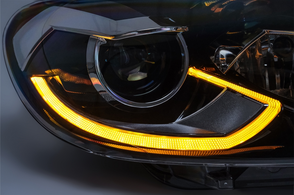 Faruri LED VW Scirocco III 137 (2008-04.2014) Negru Semnal Dinamic Performance AutoTuning