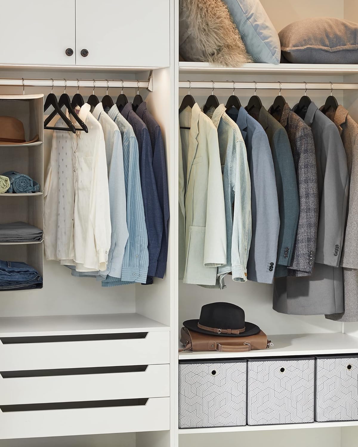 Set 10 umerase din lemn SONGMICS, negre, cu bara antialunecare