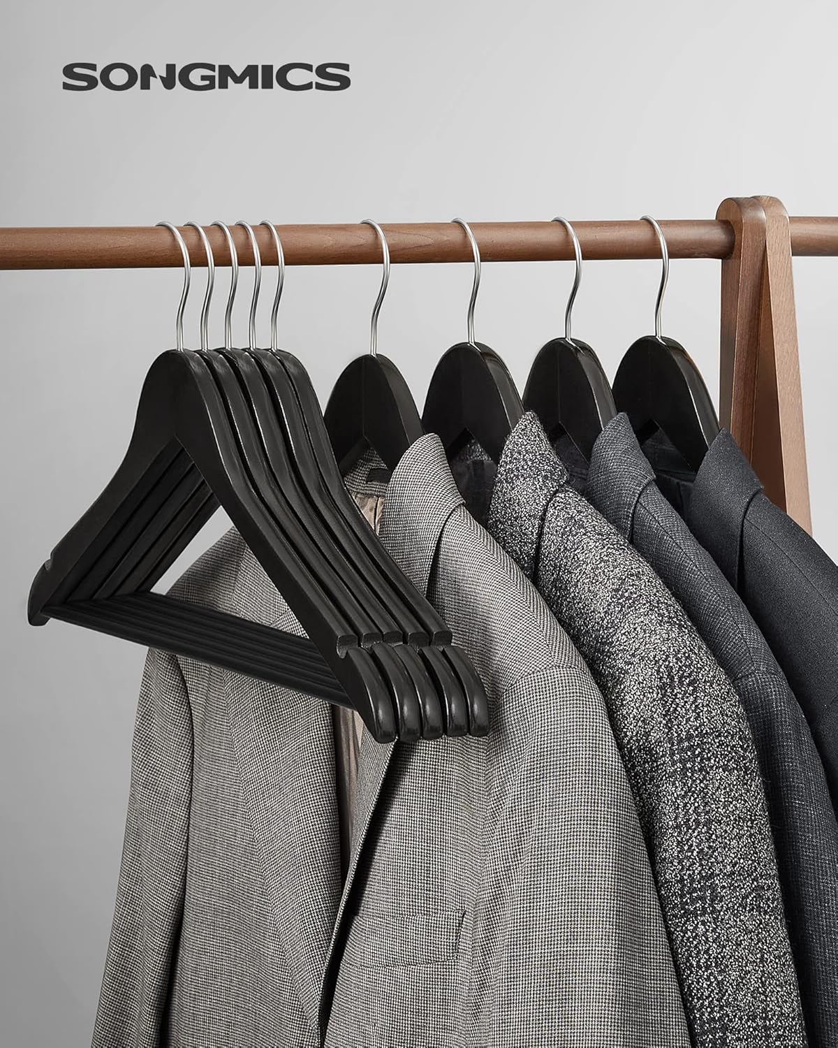 Set 10 umerase din lemn SONGMICS, negre, cu bara antialunecare