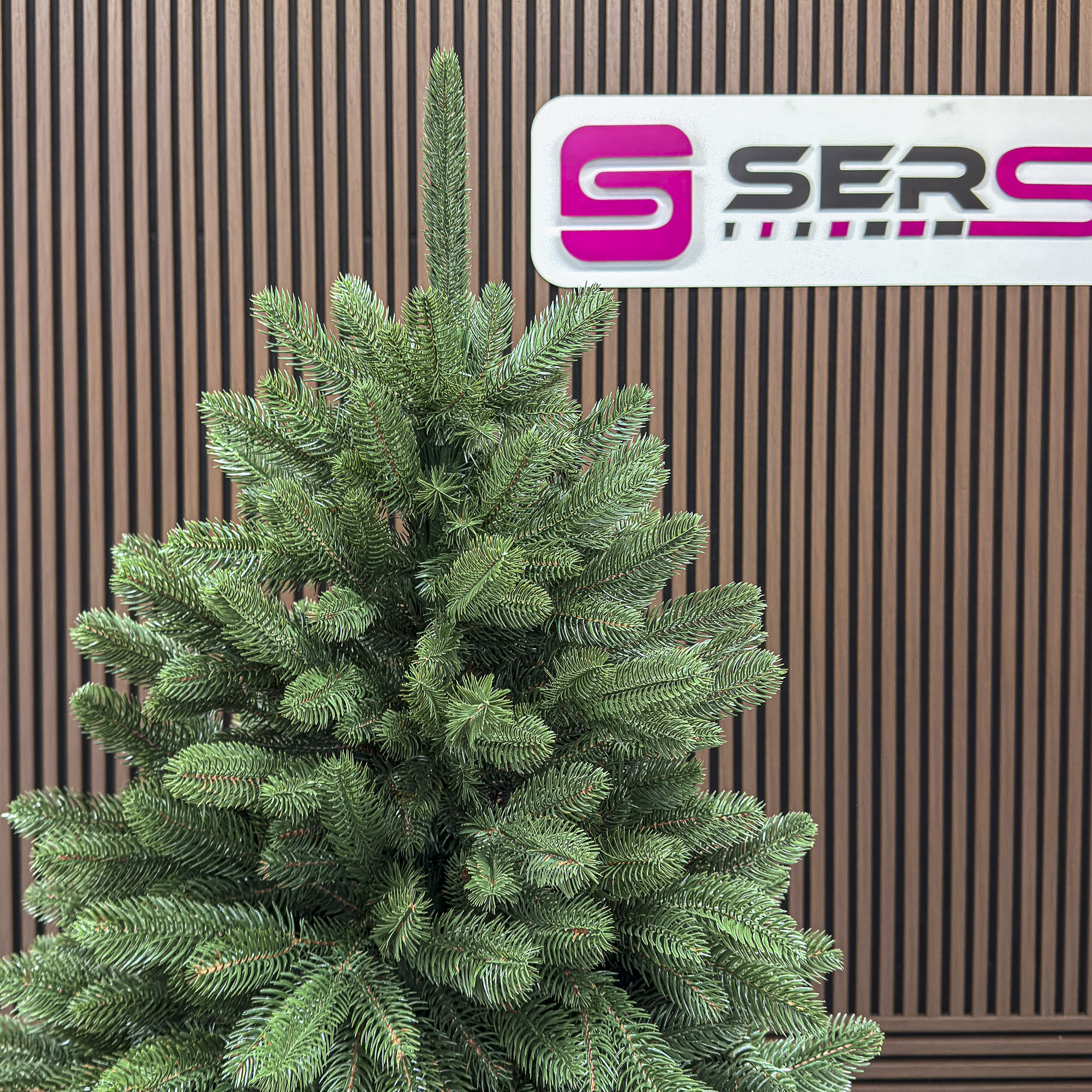 Brad artificial 3D Sersimo Laponia Select, 180 cm, aspect realist