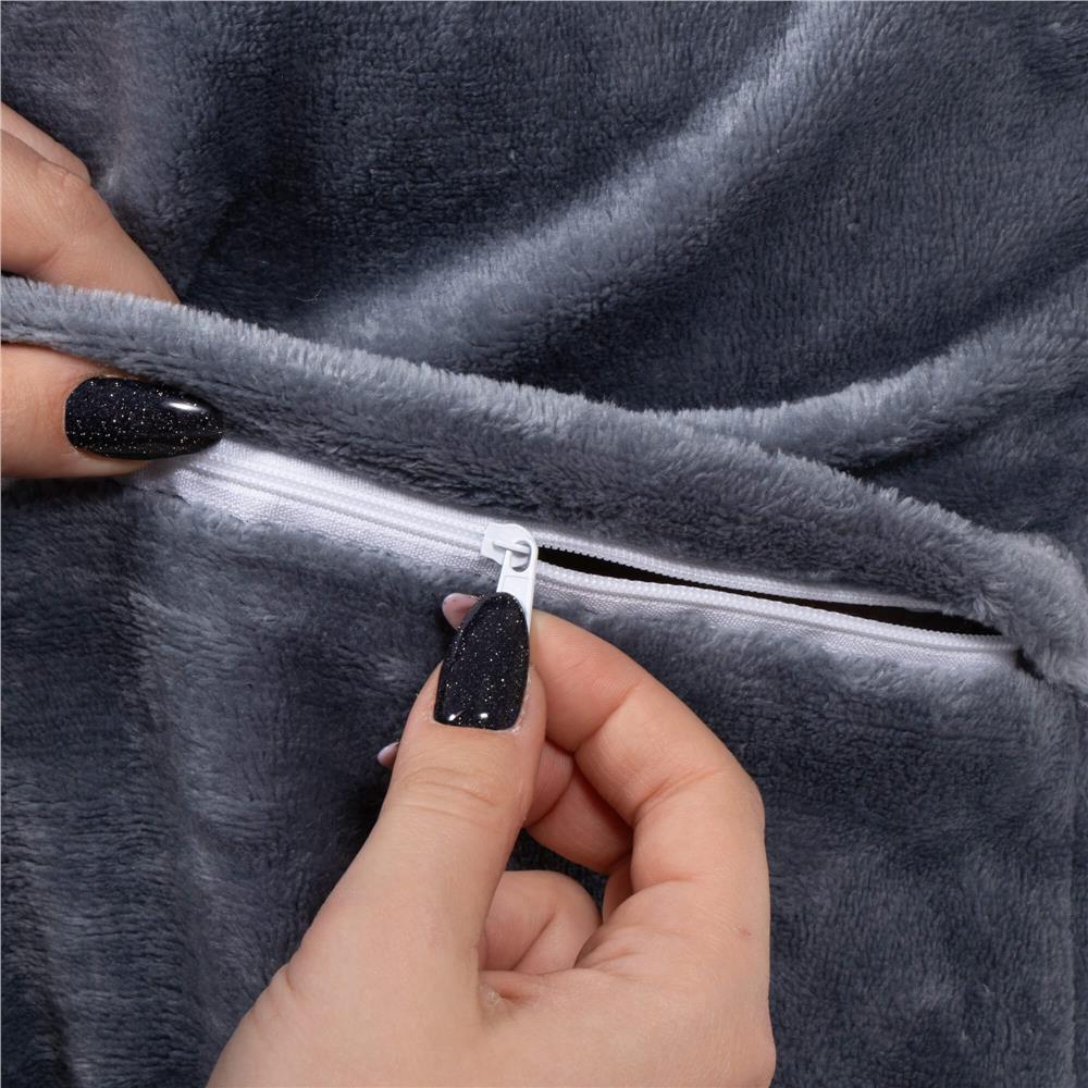 Pijama salopeta pufoasa pentru adulti, model Lemur, marimea S