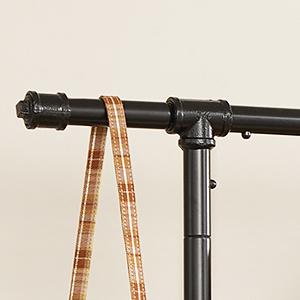 Suport pentru haine SONGMICS cu 2 bare, raft si roti, metalic, negru