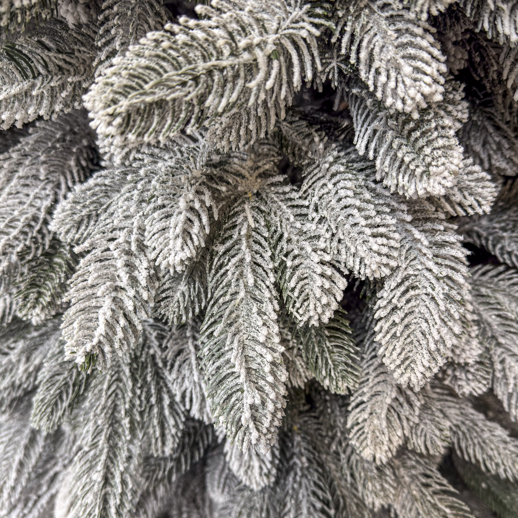 Brad artificial nins 3D Sersimo Laponia Select, 180 cm, suport metalic