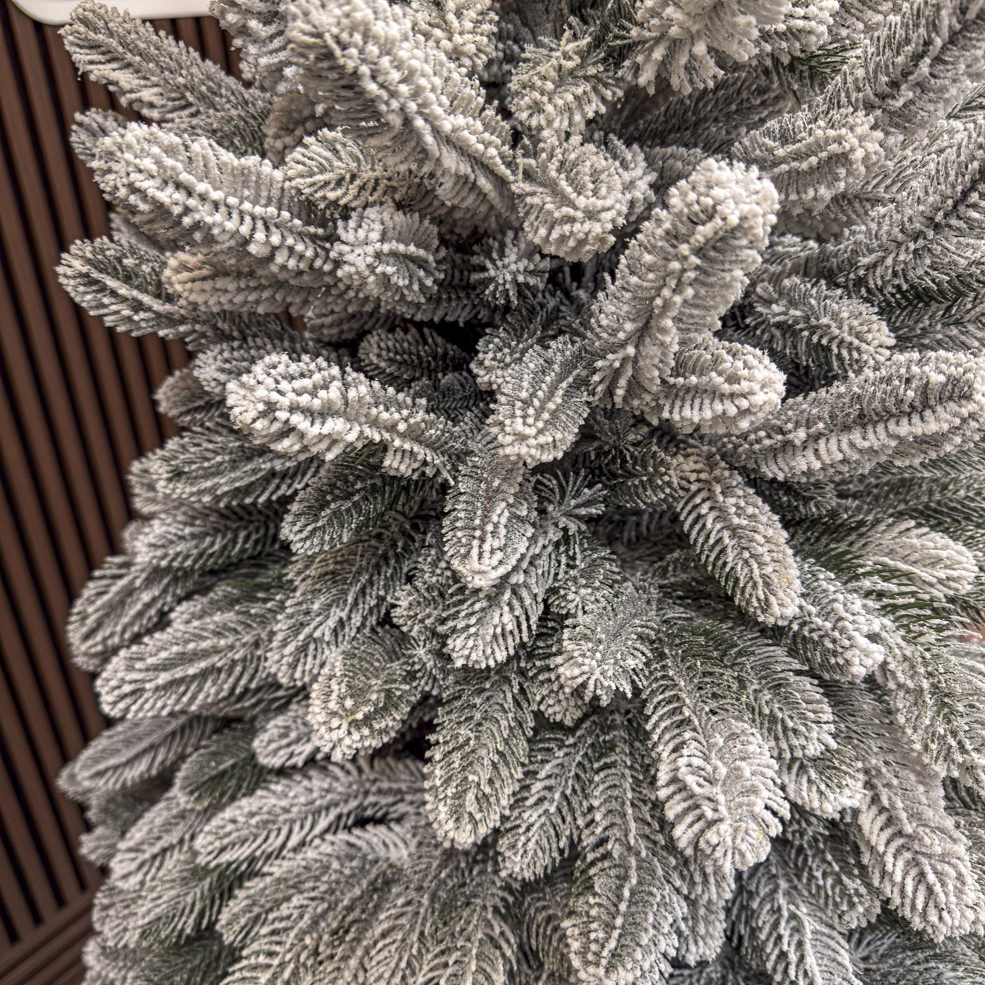 Brad artificial nins 3D Sersimo Laponia Select, 180 cm, suport metalic