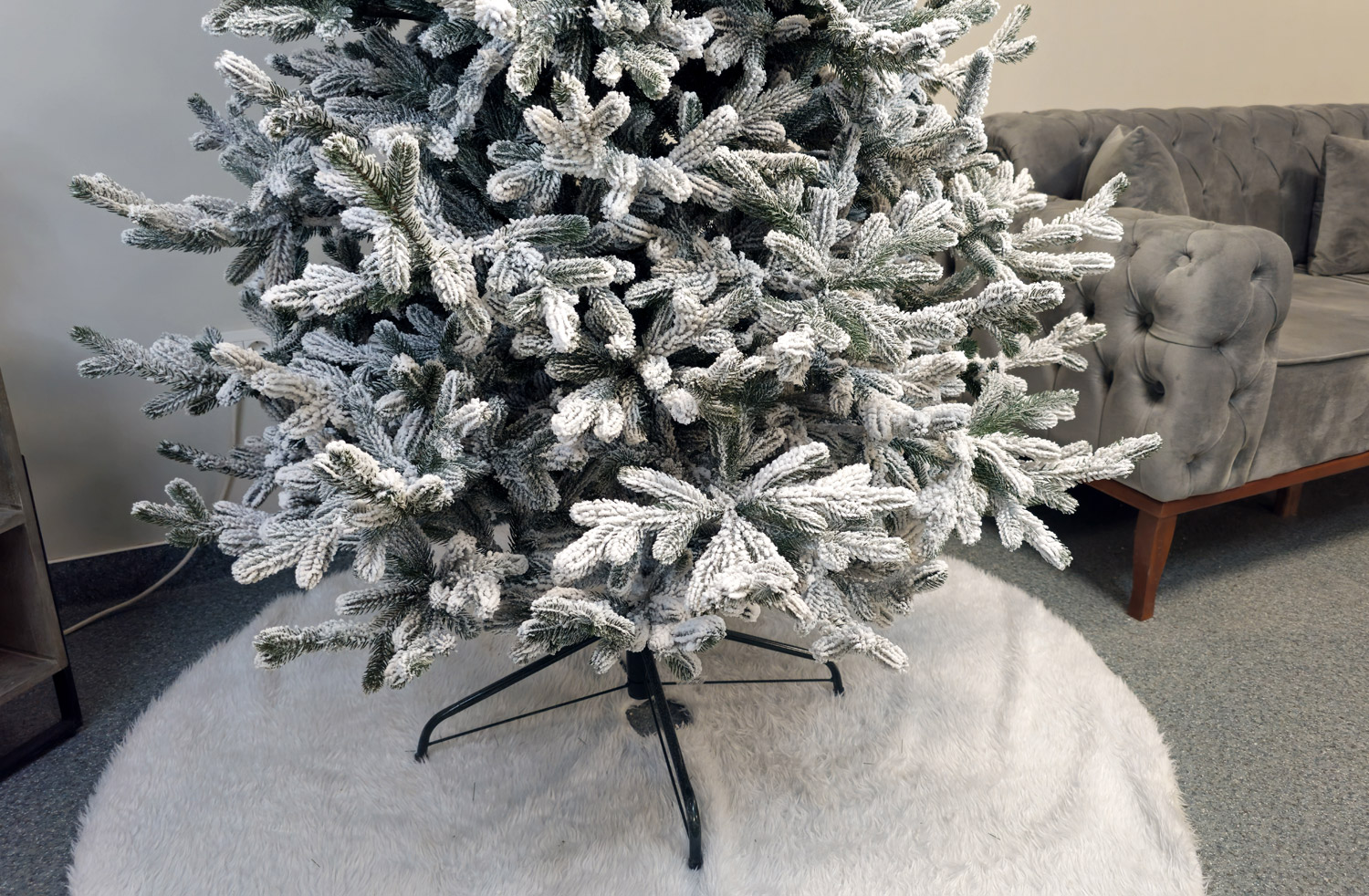 Brad artificial nins 3D Sersimo Viena Select, 210 cm, suport metalic