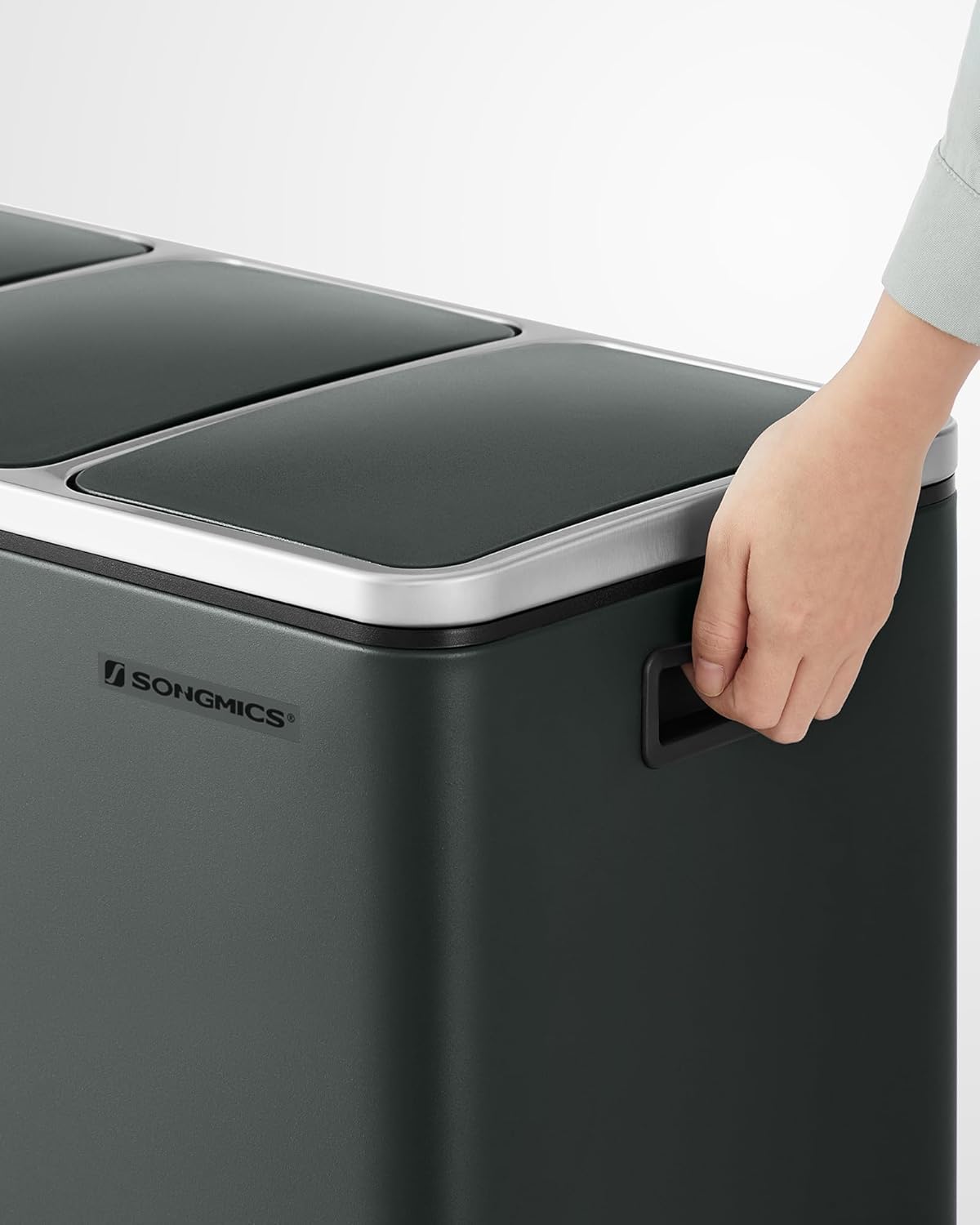 Cos de gunoi reciclare Songmics din inox, 3 compartimente, 54L, gri inchis