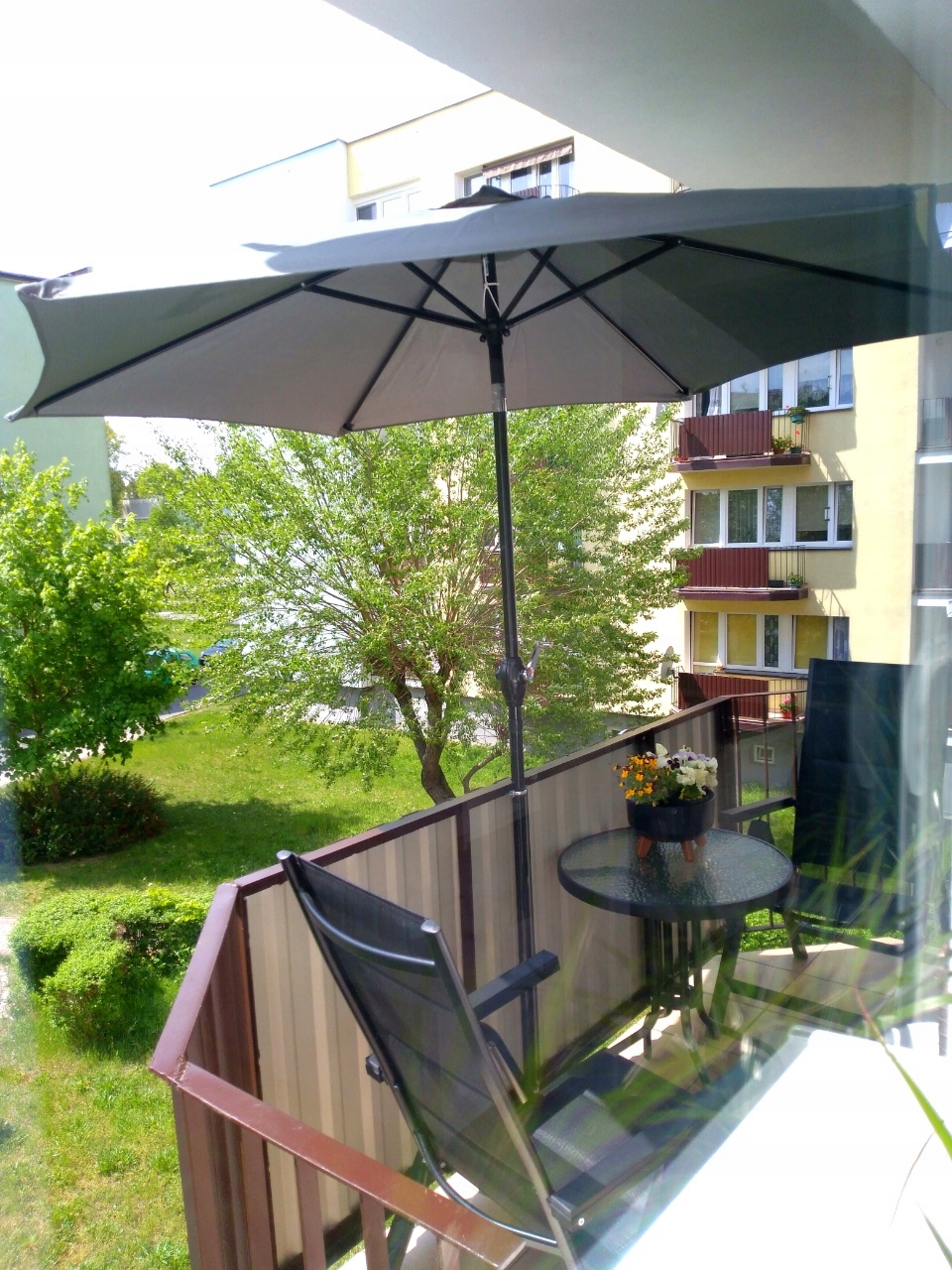 Umbrela terasa gradina, cu manivela si inclinare, GU21, diametru 260cm, gri antracit