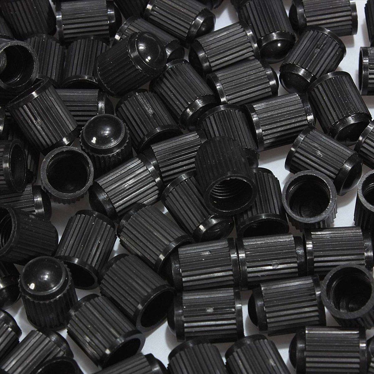 Set 100 buc. capace valva/ventil, material plastic, culoare Neagra, pentru Autoturisme, Camioane, Biciclete, Moto, ATV, Quad FAVLine Selection