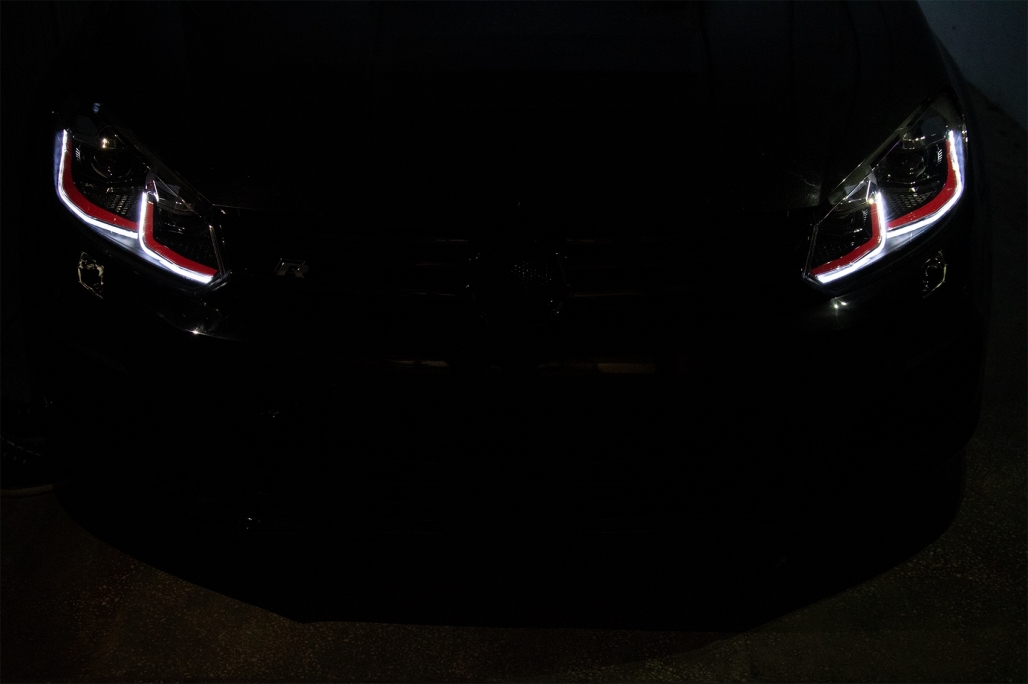 Faruri LED VW Golf 6 VI (2008-2013) Facelift G7.5 GTI Design Rosu Semnalizare Secventiala LHD Performance AutoTuning