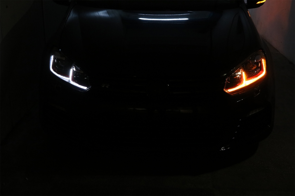 Faruri LED VW Golf 6 VI (2008-2013) Facelift G7.5 GTI Design Rosu Semnalizare Secventiala LHD Performance AutoTuning