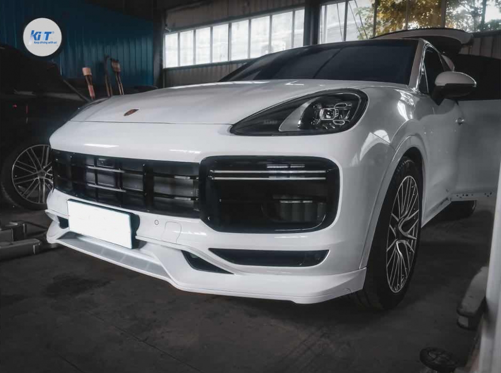 Pachet Exterior Complet Porsche Cayenne 9Y0 (2018-Up) Conversie la Turbo sau Aero Design Performance AutoTuning