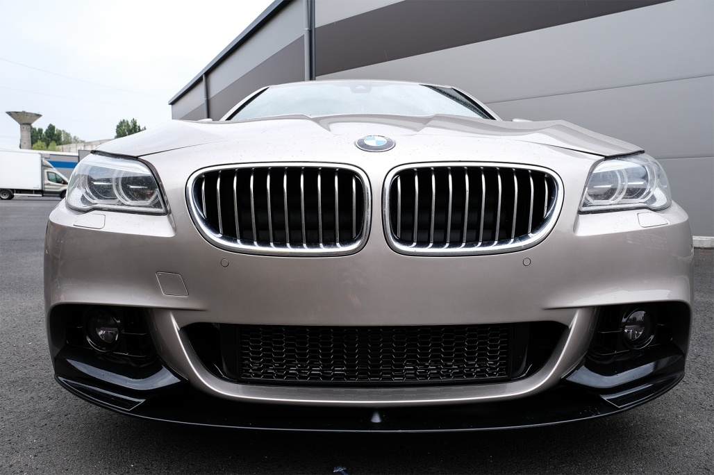 Pachet Exterior cu Toba Ornament Evacuare Fibra Carbon Mat Orificiu de admisie 5.8 cm Partea Stanga BMW Seria 5 F10 (2011-2014) M-Technik Design Performance AutoTuning