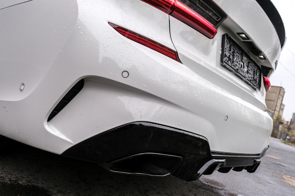 Pachet Exterior Extensii BMW Seria 3 G20 Sedan G21 Touring (2018-2022) M340i Competition Design Negru Lucios Performance AutoTuning