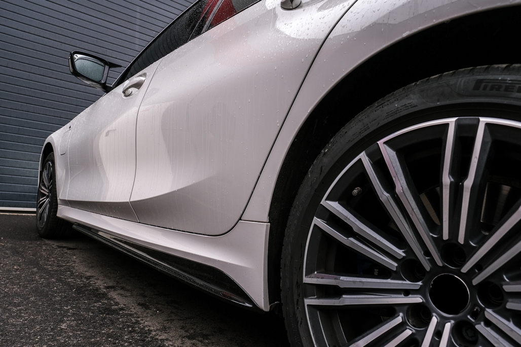 Pachet Exterior Extensii BMW Seria 3 G20 Sedan G21 Touring (2018-2022) M340i Competition Design Negru Lucios Performance AutoTuning