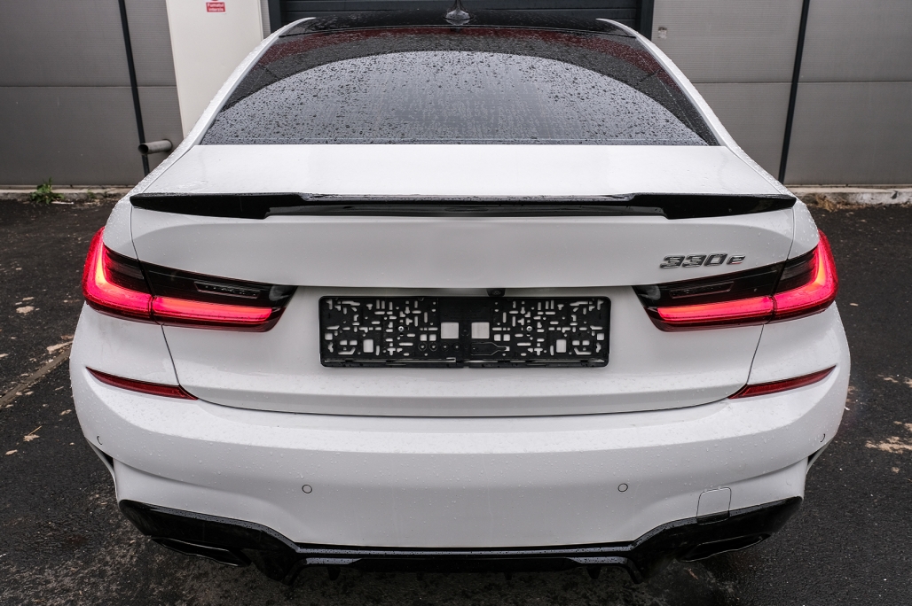 Pachet Exterior Extensii BMW Seria 3 G20 Sedan G21 Touring (2018-2022) M340i Competition Design Negru Lucios Performance AutoTuning