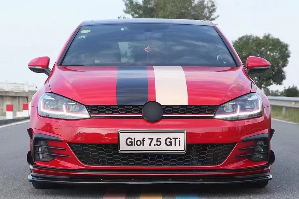 Ornamente bara fata flapsuri VW Golf 7.5 GTI 5G Hatchback (2017-2020) Carbon Look Performance AutoTuning
