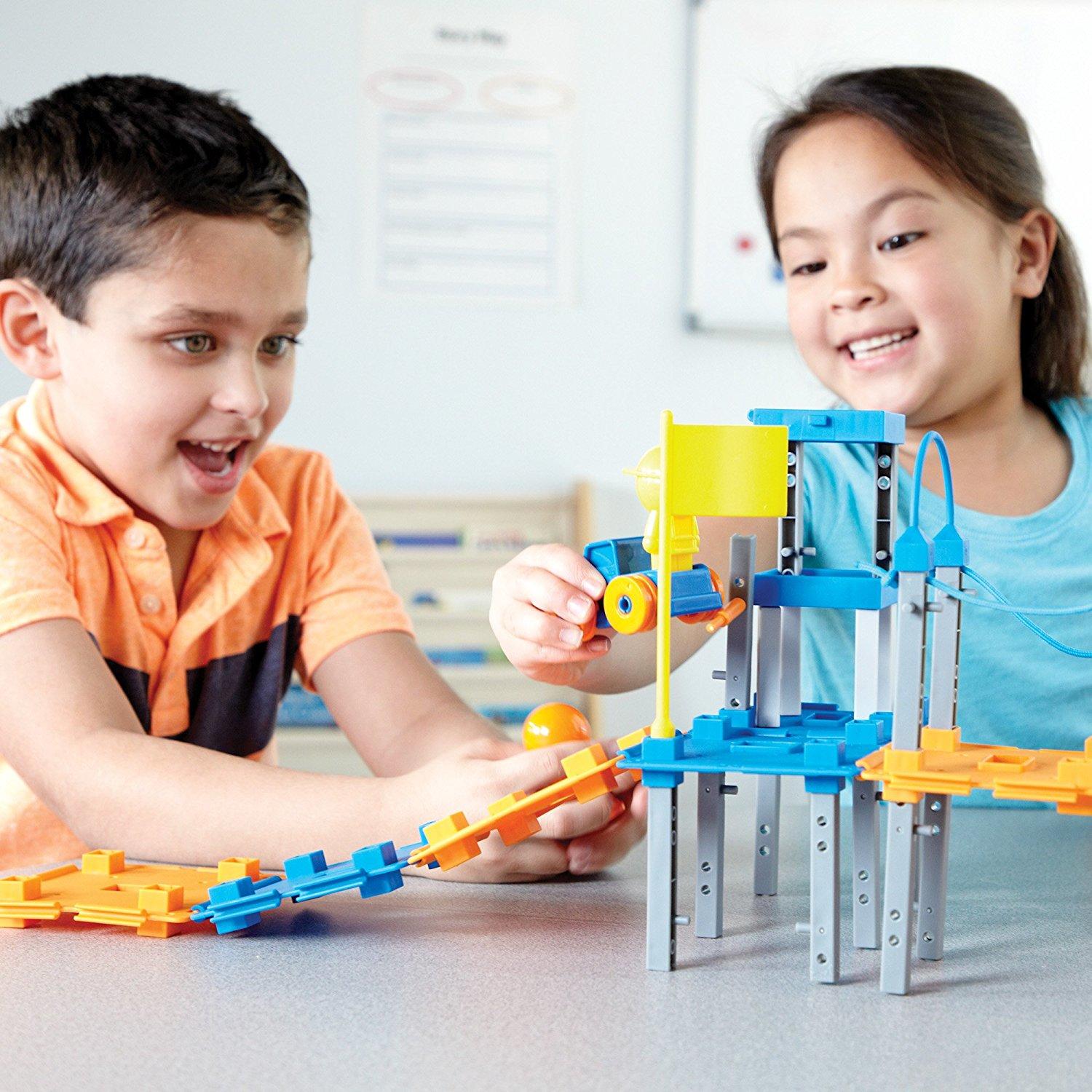 Set STEM - Construieste oraselul PlayLearn Toys
