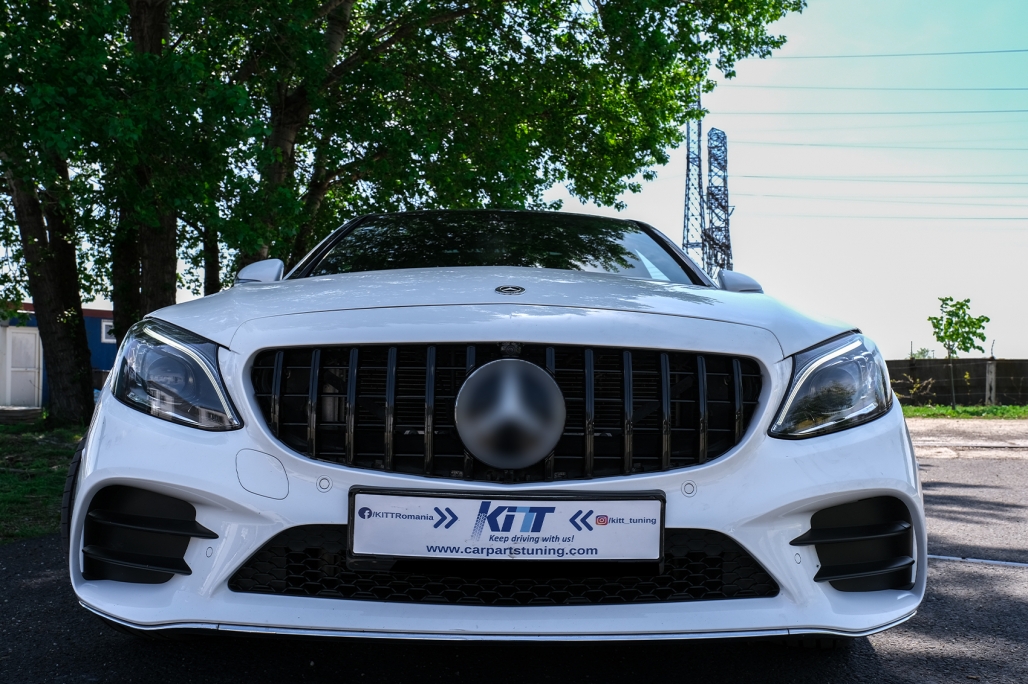 Grila Centrala Mercedes C-Class W205 S205 A205 C205 (2014-2018) GT-R Panamericana Design Negru Performance AutoTuning