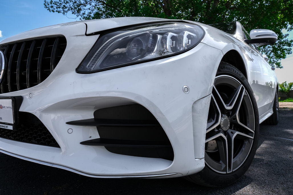 Grila Centrala Mercedes C-Class W205 S205 A205 C205 (2014-2018) GT-R Panamericana Design Negru Performance AutoTuning