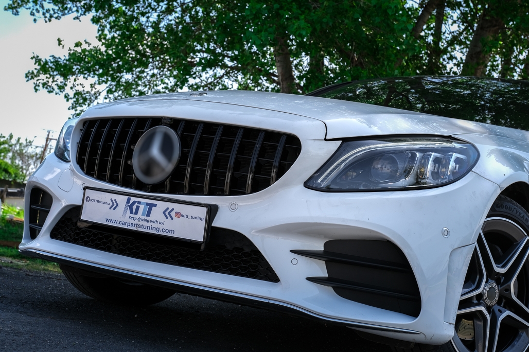 Grila Centrala Mercedes C-Class W205 S205 A205 C205 (2014-2018) GT-R Panamericana Design Negru Performance AutoTuning