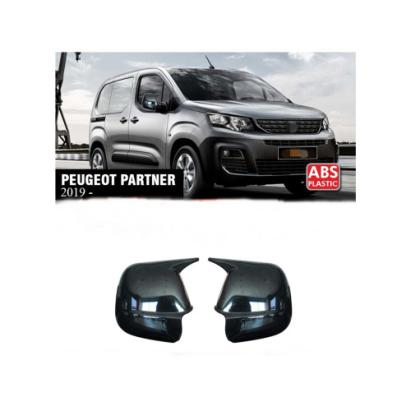 Capace oglinda tip BATMAN compatibile Peugeot Partner 2019 -> Cod: C605-BAT2 Automotive TrustedCars