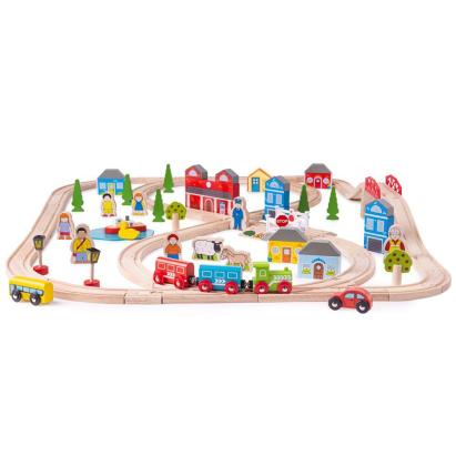 Circuit auto si feroviar (91 piese) PlayLearn Toys