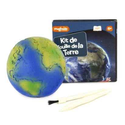 Kit excavat - Planeta Pamant PlayLearn Toys