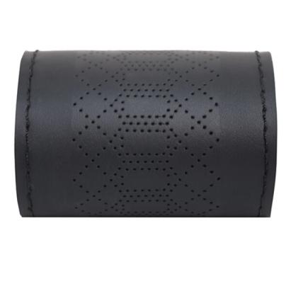 Husa volan din piele ecologica cu ac si ata pentru cusut DeluxeBoss, model perforat, negru, 38 cm Automobile ProTravel