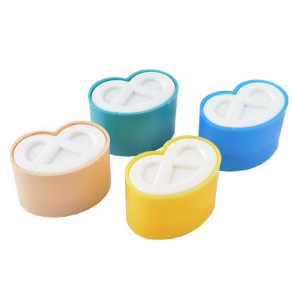 Formă de Tăiat Linzer în Formă de Covrig, din Plastic, 5 cm Handy KitchenServ