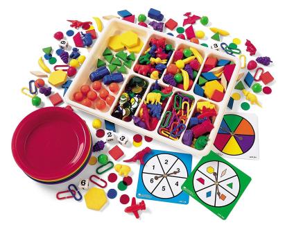 Kit educational complet pentru sortare - 600+ piese si activitati pentru copii PlayLearn Toys