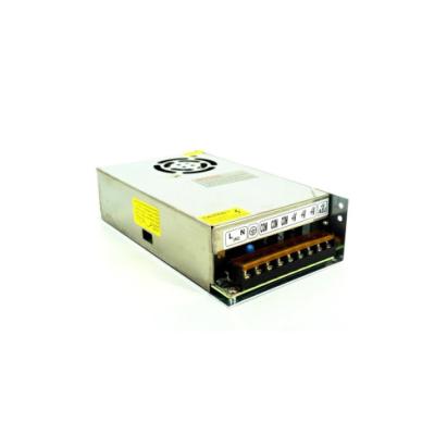 Invertor 220v-12v 30A 360W cu ventilator Automotive TrustedCars