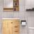 Suport pentru hartie igienica cu raft suplimentar, din otel, culoare neagra cu brat auriu FAVLine Selection