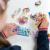 Set creativ cu elastice - Loom i Do PlayLearn Toys