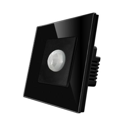 Senzor de Miscare PIR LUXION cu Rama din Sticla SmartElectro IntelligentHouse
