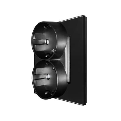 Priza Dubla LUXION cu Rama din Sticla Pentru Doza Simpla SmartElectro IntelligentHouse