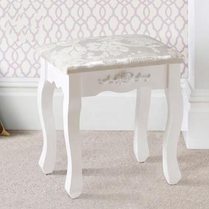 Taburet tapitat pentru masa de toaleta, picioare din lemn masiv, 38x28x45 cm Household NewTrend