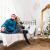 Patura tip hanorac, cu maneci, gluga si buzunare, material plus, marime universala, grafit Household NewTrend