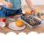 MELISSA AND DOUG SET DE JOACA DIN LEMN GRATAR CU SCHIMBAREA CULORII WATER WOW SuperHeroes ToysZone