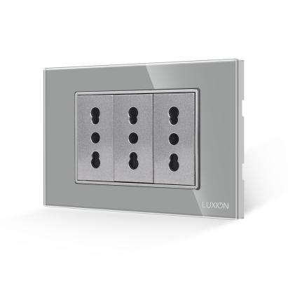Priza Tripla cu Rama din Sticla LUXION, Standard Italian, 3M SmartElectro IntelligentHouse