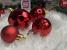 Set globuri si decoratiuni de Craciun, 105 piese, diverse dimensiuni, alb rosu Household NewTrend