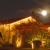 Ghirlanda luminoasa tip perdea cu flash 500 LED-uri, 20m, pentru interior/exterior, iluminare galbena Household NewTrend