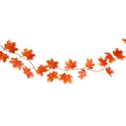 Ghirlandă decorativă de toamnă cu frunze – 240 cm – roșu, portocaliu, galben Best CarHome