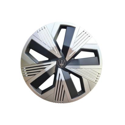 Set 4 capace roti Evo culoare argintiu negru 15 inch Cod: WR3-3BK-15 Automotive TrustedCars