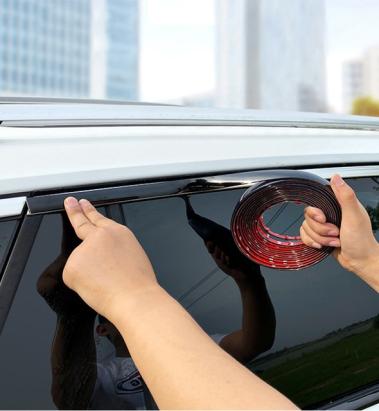 Rola Ornament autoadeziv, 6mm x 15m, culoare Negru Lucios FAVLine Selection