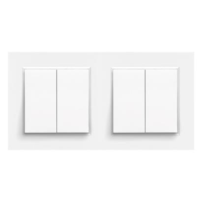 Leziter Nova dublu candelabru comutator 105 cu cadru alb Mobalis Homvera