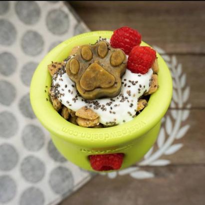 West Paw Jucărie pentru câine Toppl din Zogoflex verde Granny Smith S GartenMobel Dekor