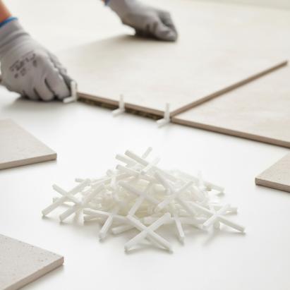 Distantieri pro tip cruce pentru placi ceramice, rost 1.5 mm, set 100 bucati MultiMark GlobalProd