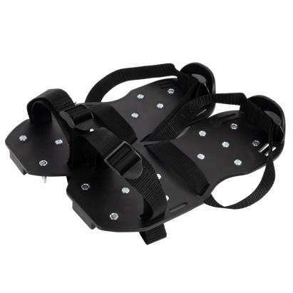 Saboti cu tepi Detoolz pentru beton proaspat si afanare sol, 13 tepi otel