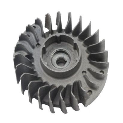 Volantă pentru drujbă Stihl MS 360 – piesă de aprindere și răcire motor